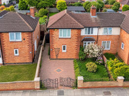 82, Bendbow Rise, Leicester LE3 1SB