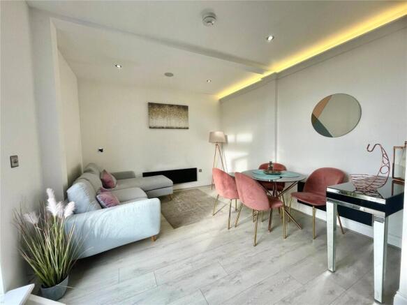 Lounge/Diner