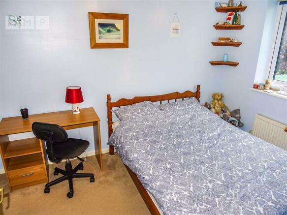 Bedroom 2: