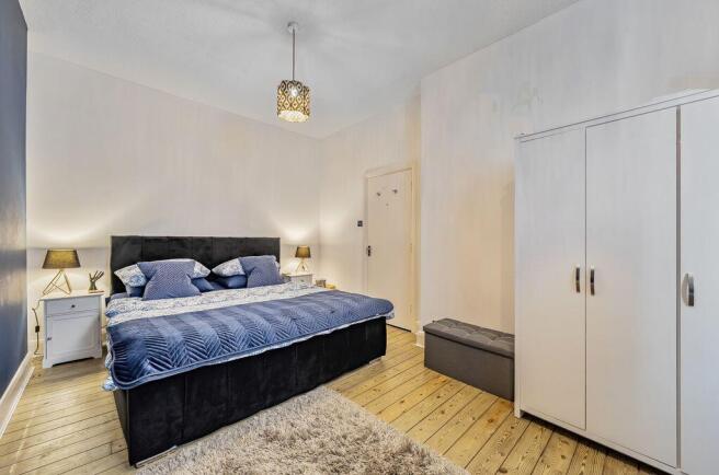 Bedroom 1b