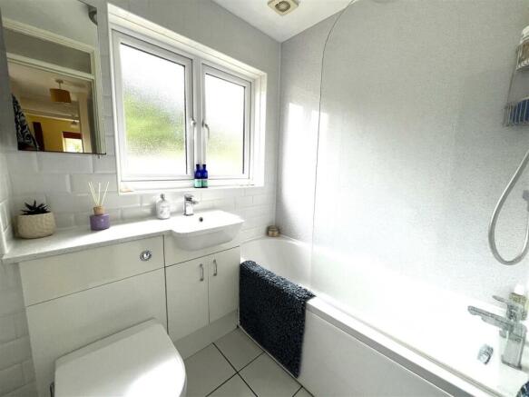 Modern Bathroom