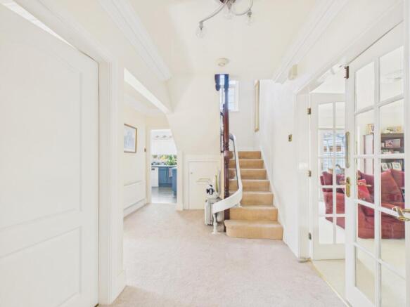 4 bed Detached for sale Image 7