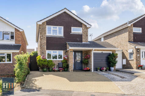 Selborne Close, Hook, Hampshire
