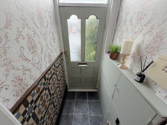 Lawsons Road - Thornton Cleveleys - FY5 4PW photo 4