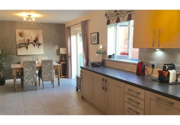 Kitchen / Diner