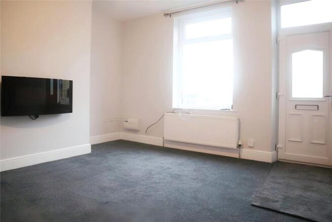 2 bed Terraced to rent Image 9
