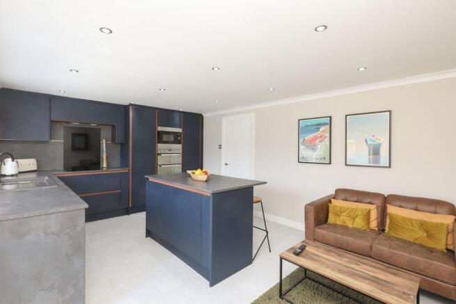 2 bed Bungalow for sale Image 7