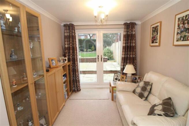 SITTING ROOM