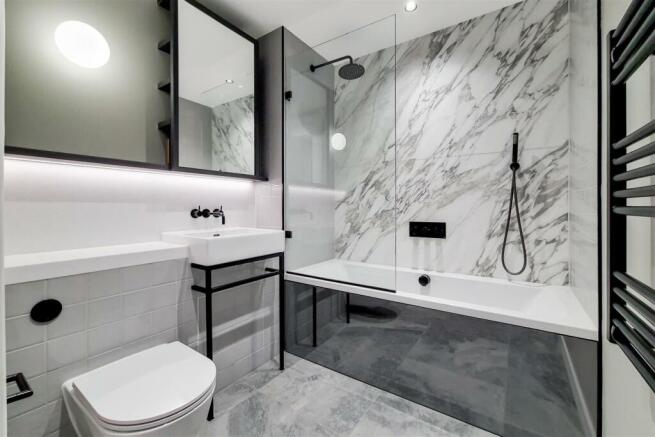 5_Bathroom-0.jpg