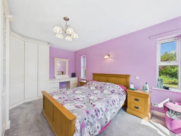 2 bed Smallholding for sale Image 6