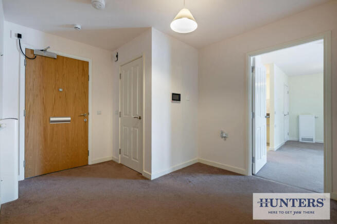 2 bed Retirement Property for sale Image 8