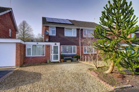 Blacksmiths Close, South Littleton, WR11