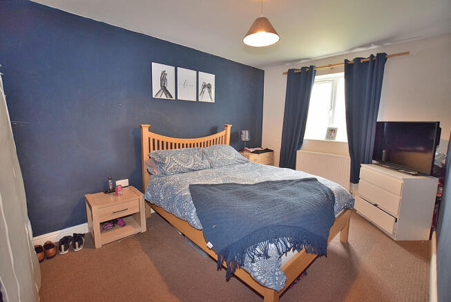 3 bed Terraced for sale Image 7