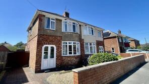 53, Western Crescent, Lincoln LN6 7TD