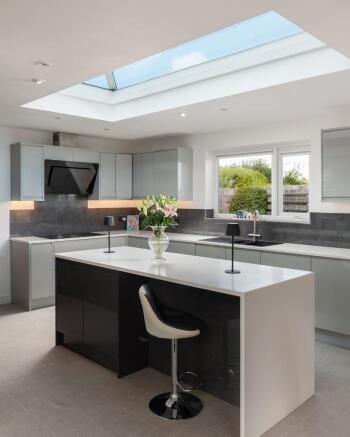 Kitchen_Mill View, 19 Higher Warborough Road, Galmpton