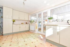 16, West Lane, Hayling Island PO11 0JJ