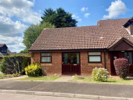 65, The Cedars, Hailsham BN27 1TU