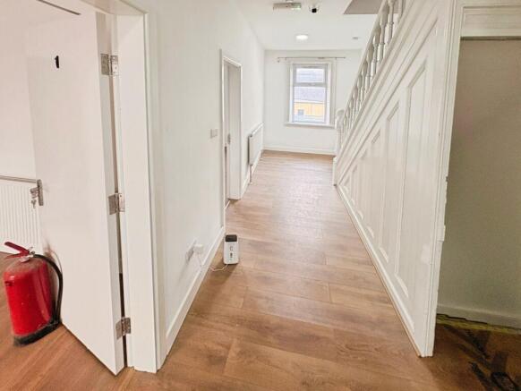 5 bed Terraced to rent Image 11
