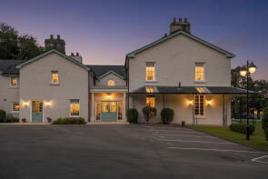 Flat 7, Ashmeadow House, The Promenade, Carnforth LA5 0AD