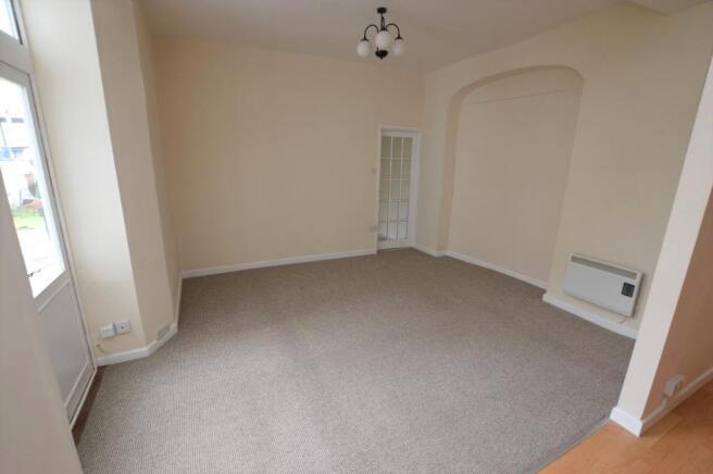 Sitting/Dining Room