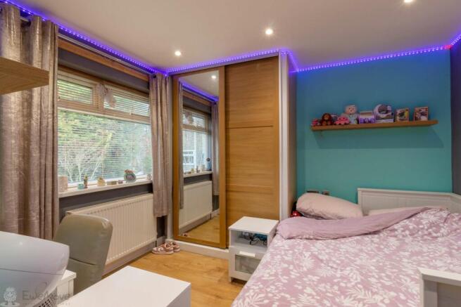 Bedroom 2 (Double)