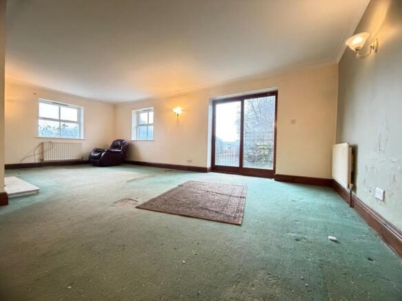 4 bed Terraced for sale Image 4