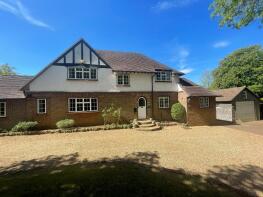 Woodside, Priorsfield Road, Compton GU3 1DW