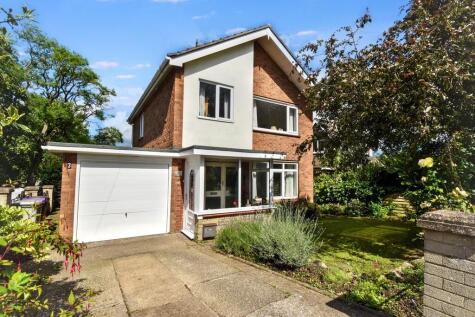 3 Elm Drive, Louth LN11 0DG