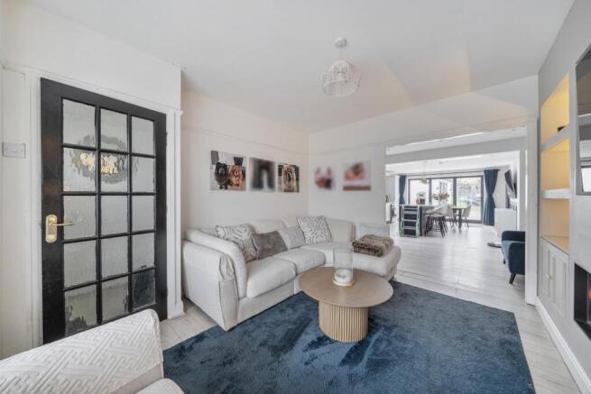 1411050-19-698db1...