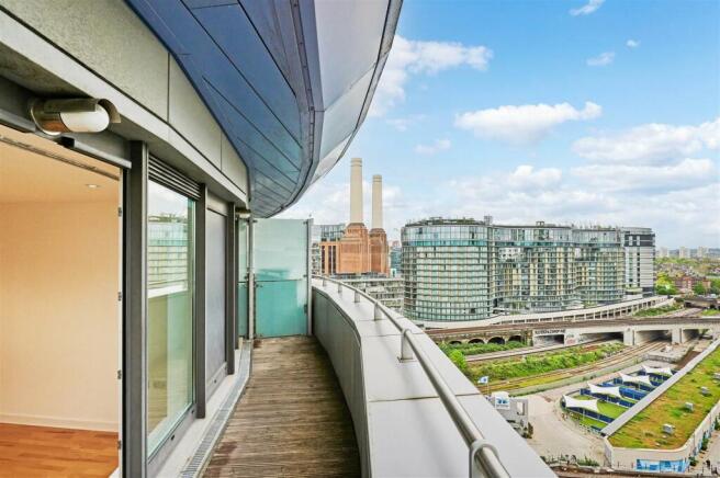 Balcony, Burnelli Building, Chelsea Bridge Wharf