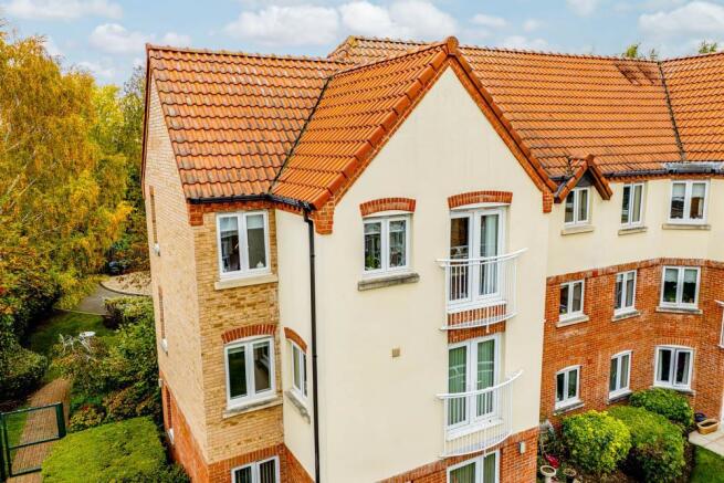 48 Swallows Court (Spalding)-5.jpg