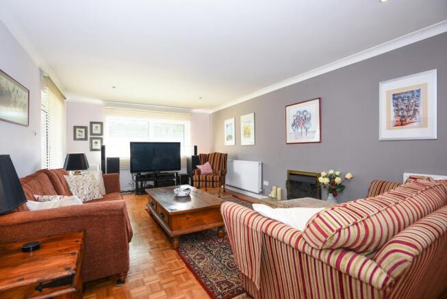 Sitting Room .