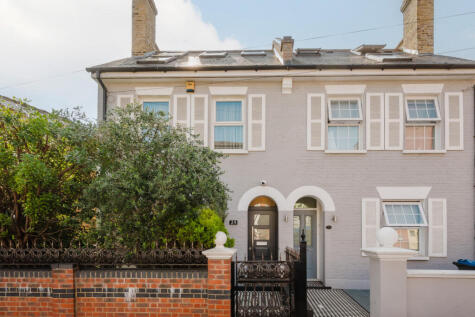Russell Road, London, SW19