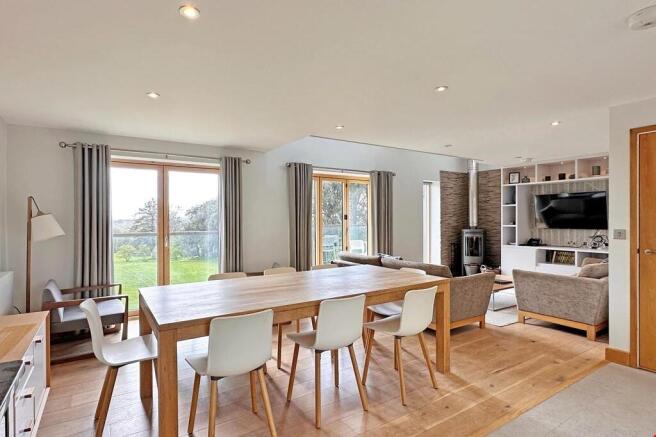 376e7fc3-f719-4f77-9651-18b3db1b5c43