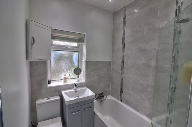 2 bed Terraced for sale Image 12