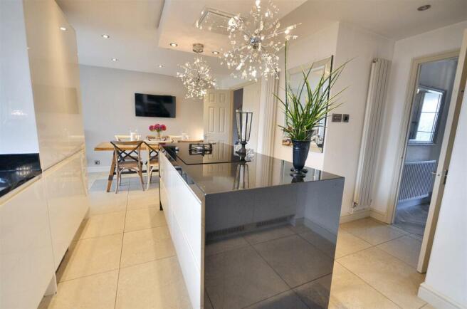 Dining Kitchen