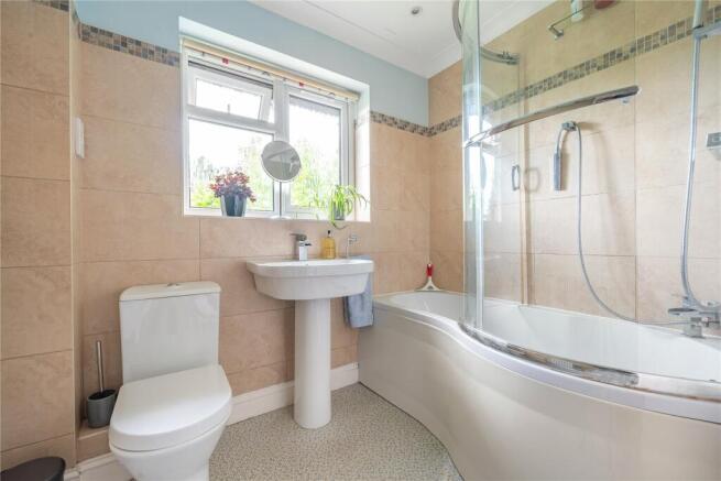Main Bathroom