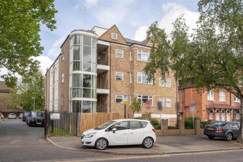 Hermon Hill, Wanstead