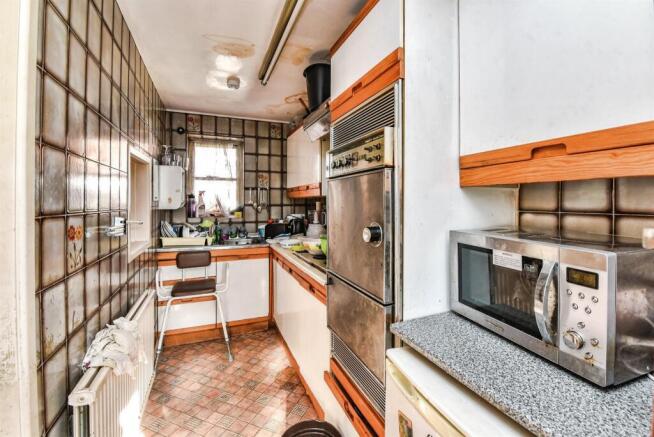Marshfield Road, Chippenham - More
