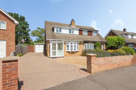 Courtlands Drive, Biggleswade, Bedfordshire, SG18