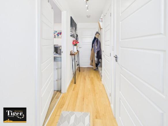 CAM01931G0-PR0340...