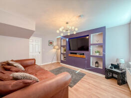 24, Ermin Close, Stockton-on-tees TS17 5FP