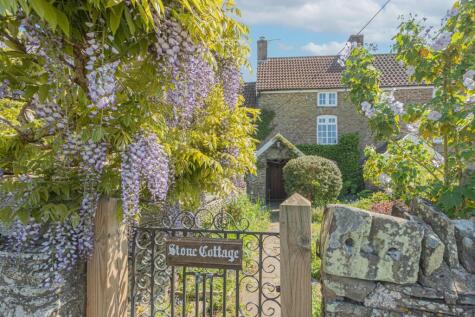 Castle Farm Road, Hanham, Bristol