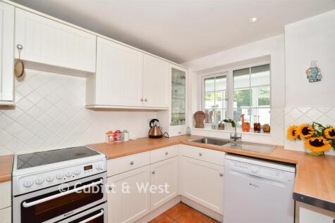 Stafford Road, Langley Green, Crawley, West Sussex