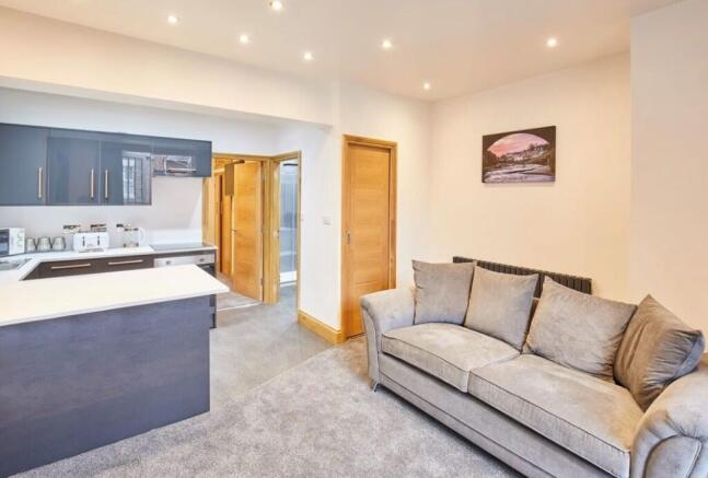 1 bed Apartment for sale Image 6