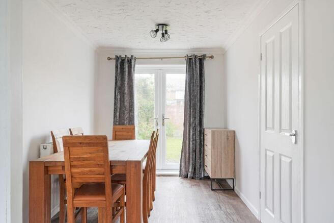 3 bed Detached for sale Image 8