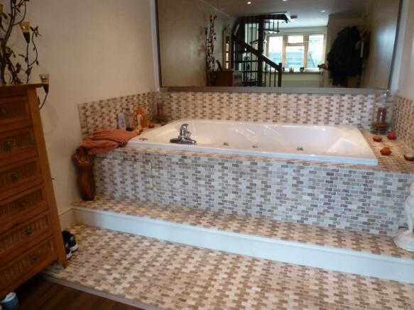 En-suite Bathroom