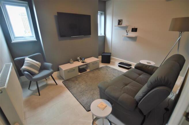 Sitting Room.JPG