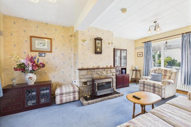 CAM04201G0-PR0096-STILL005