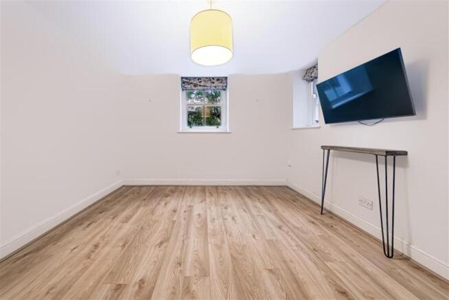 Lawrie Park Gardens, SE26 photo 4